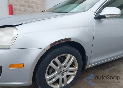 2007 Volkswagen Jetta Wolfsburg Edition from USA, damaged, VIN 3VWEF71KX7M079842